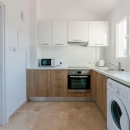 New 1 Bedroom Near Beach Apartamento *