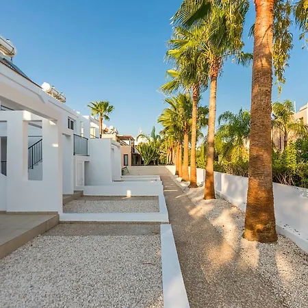 New 1 Bedroom Near Beach Apartamento